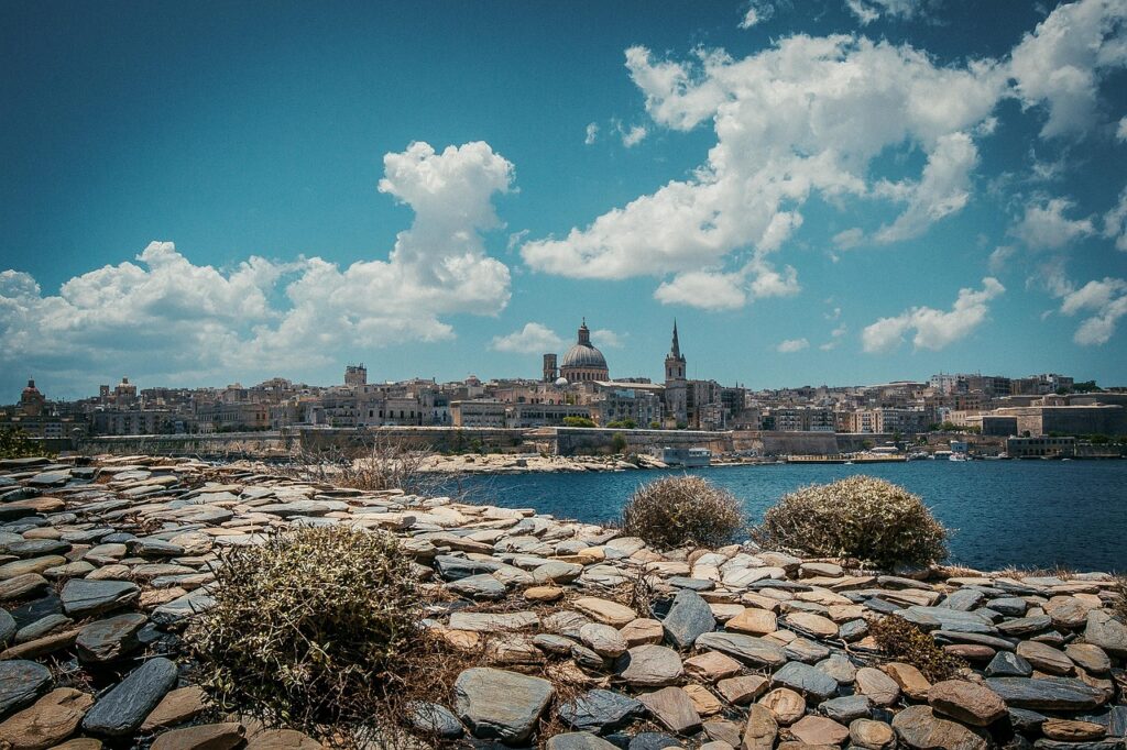 Come aprire un conto a Malta